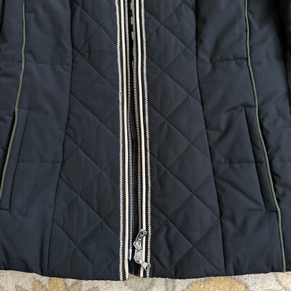 Bogner Quilted and Insulated Ski/Snow Jacket Sz 6/SM - Picture 7 of 12